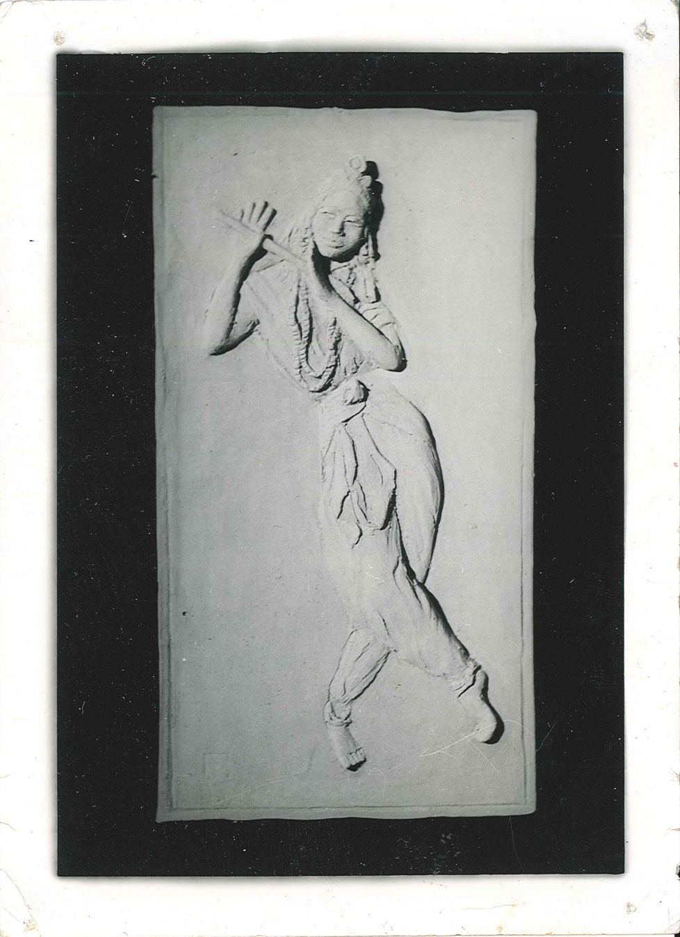 Arabian dancer - relief