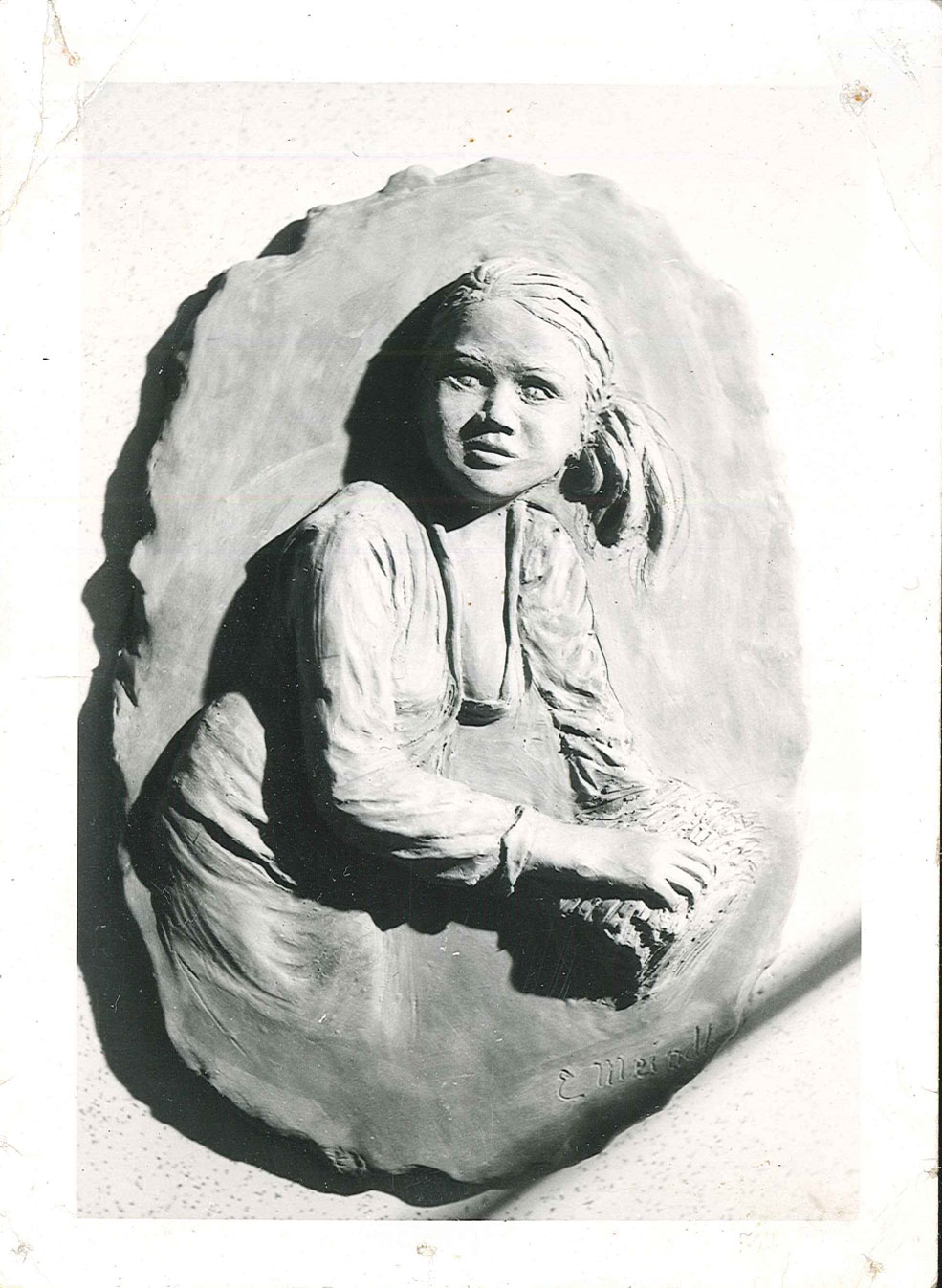 Balinese girl - relief